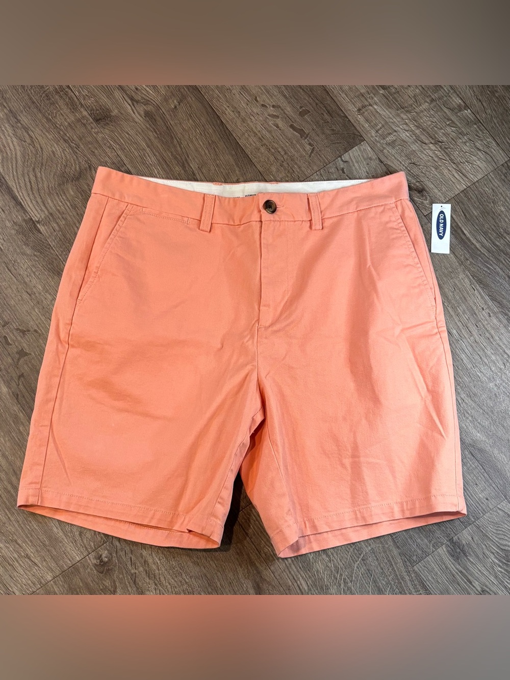 Old Navy Men’s Size 34 Coral Chino Shorts